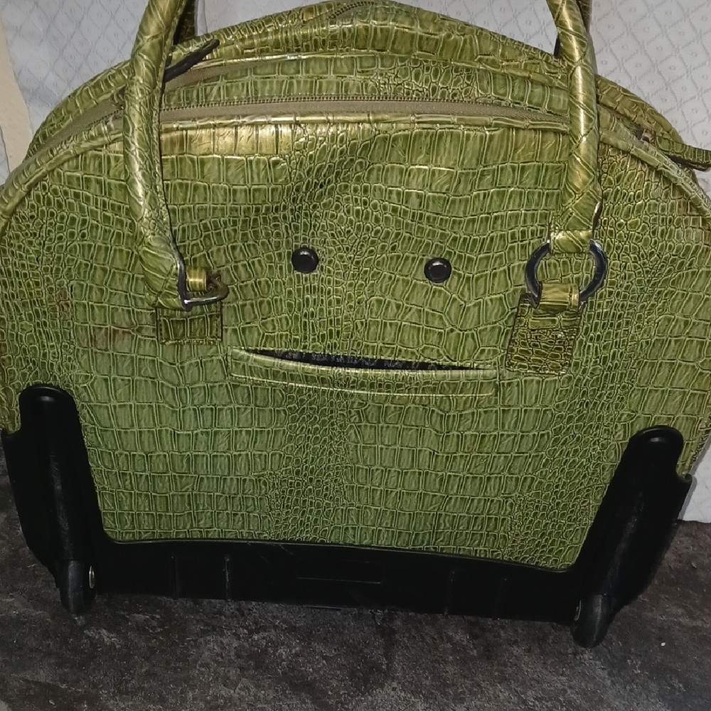 Franklin Covey Green Rolling Laptop Bag with Wheels Alligator Print - Picture 13 of 13